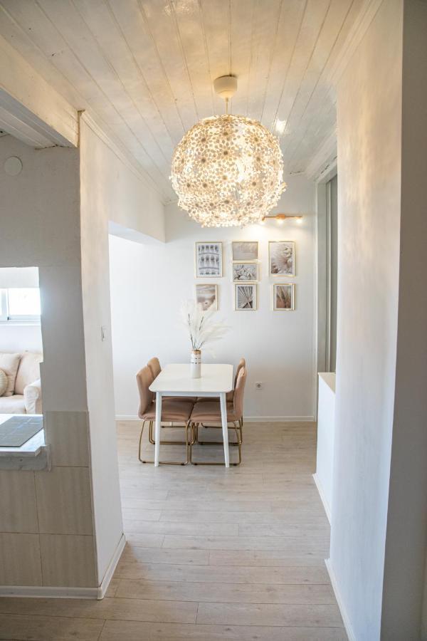 Casa Tosic Apartment Ровин Екстериор снимка